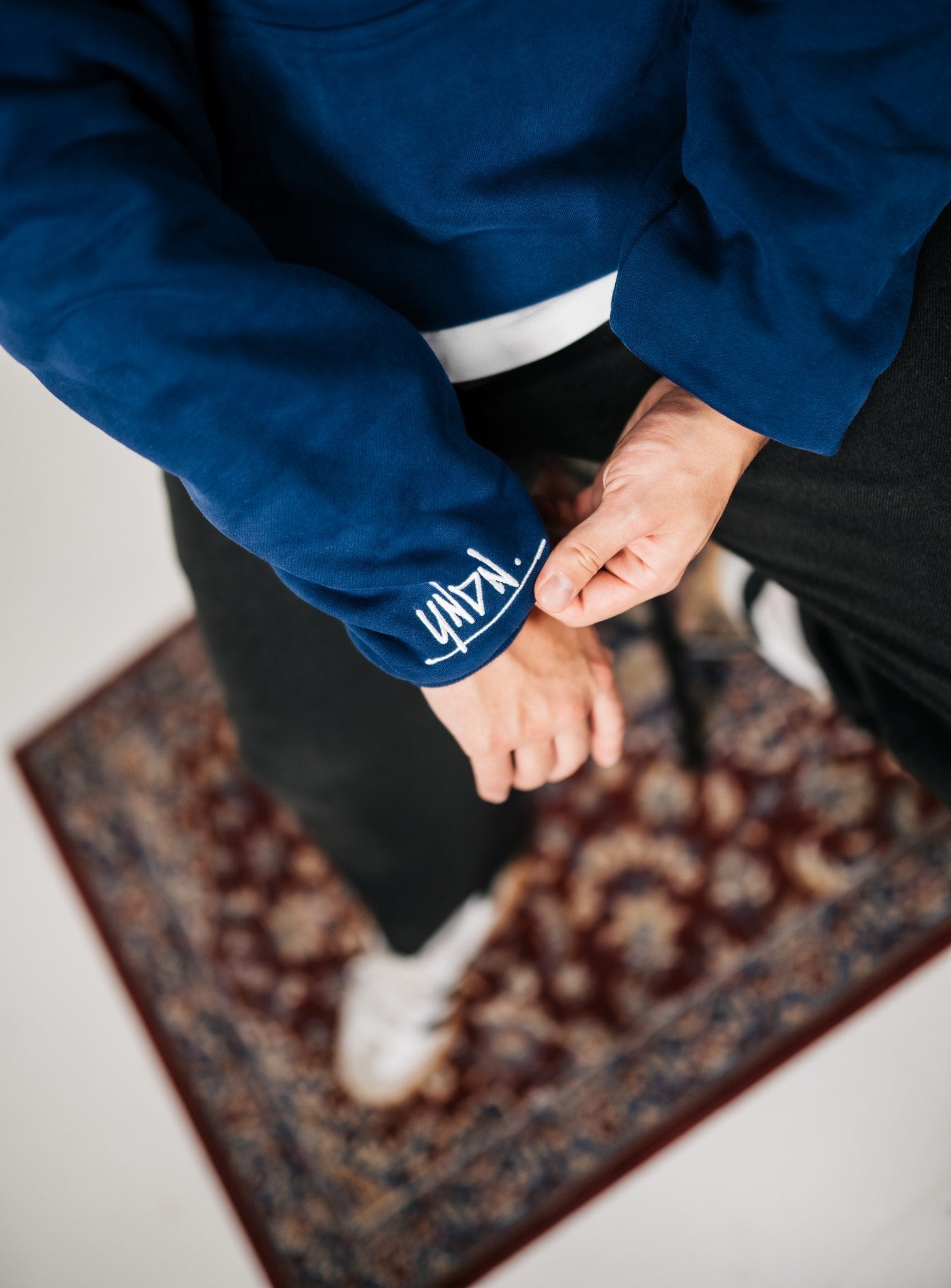 JESUS IS LORD SCHWARZ - UNDN