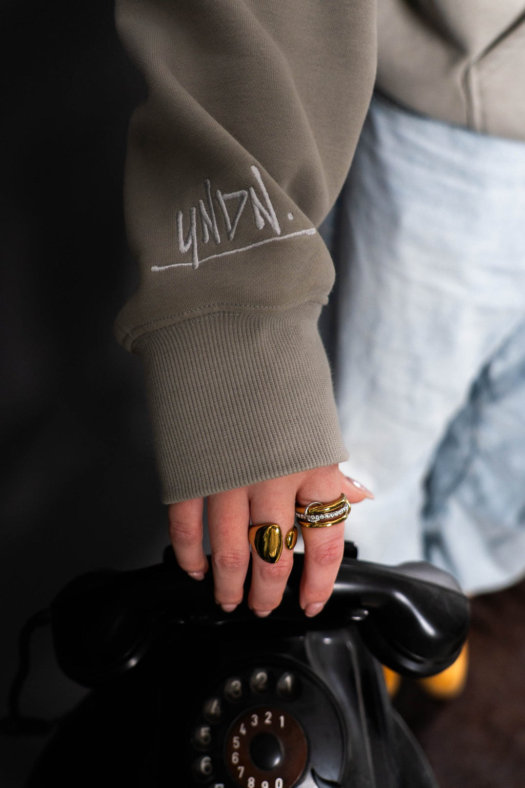 JESUS IS LORD SCHWARZ - UNDN