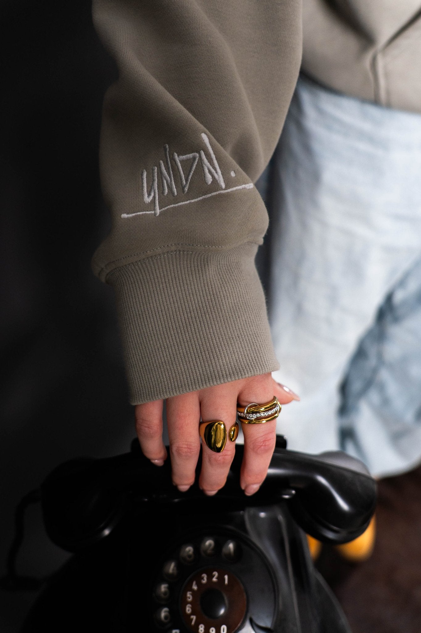 JESUS IS LORD SCHWARZ - UNDN